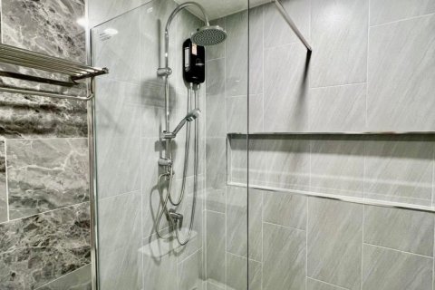 House in Pattaya, Thailand 3 bedrooms № 147269 - photo 16