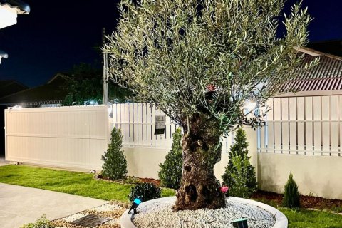 House in Pattaya, Thailand 3 bedrooms № 147269 - photo 29