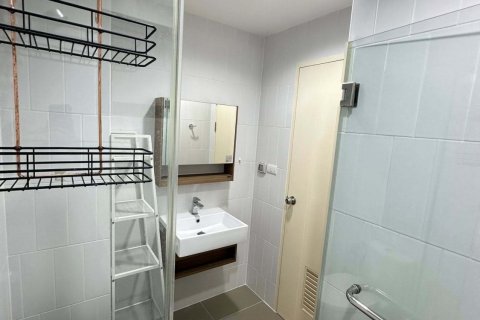 Студия в кондо в Клонг Тоэй, Бангкок, Таиланд № 147274 - фото 16