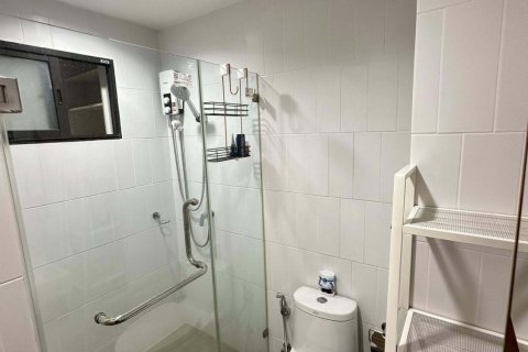 Студия в кондо в Клонг Тоэй, Бангкок, Таиланд № 147274 - фото 9