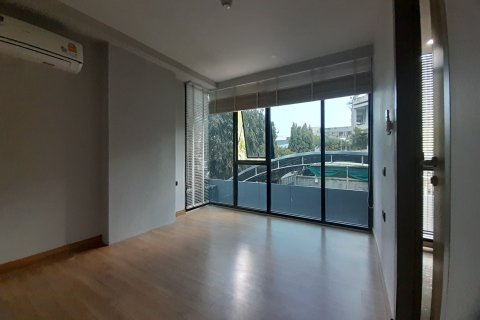 Condo in Phaya Thai, Bangkok, Thailand, 2 bedrooms  № 160569 - photo 4