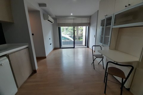 Condo in Phaya Thai, Bangkok, Thailand, 2 bedrooms  № 160569