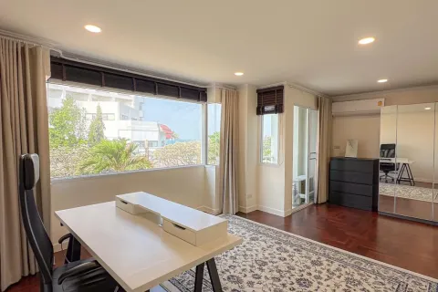 Duplex in Hua Hin, Thailand 3 bedrooms № 160568 - photo 5