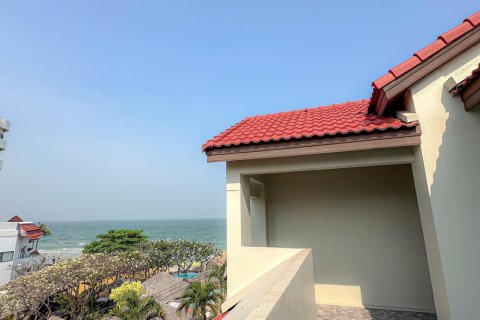 Duplex in Hua Hin, Thailand 3 bedrooms № 160568 - photo 16