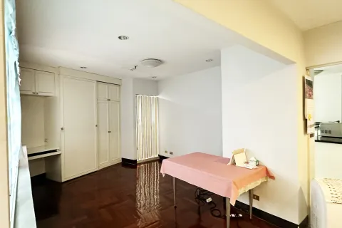 Condo à Watthana, Bangkok, Thaïlande, 2 chambres № 160564 - photo 8