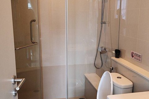 Кондоминиум с 2 спальнями в Клонг Тоэй, Бангкок, Таиланд № 161588 - фото 8