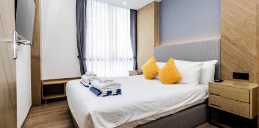 Condo in Phuket, Thailand, 2 bedrooms  № 161591