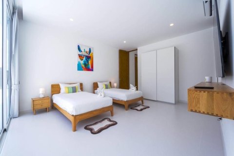 Villa in Cha-am, Thailand 4 bedrooms № 161586 - photo 30