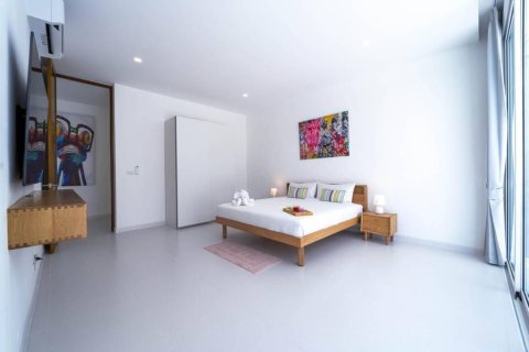 Villa in Cha-am, Thailand 4 bedrooms № 161586 - photo 25