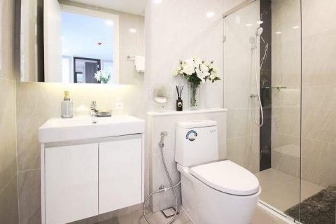 Condo à Phaya Thai, Bangkok, Thaïlande, 2 chambres  № 139071 - photo 8