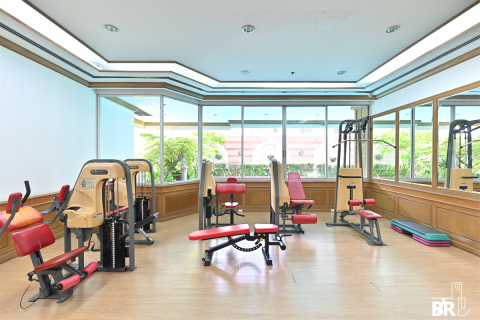Condo in Bangkok, Thailand, 3 bedrooms № 194575 - photo 5