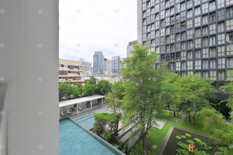 Condo in Bangkok, Thailand, 1 bedroom  № 194577 - photo 2
