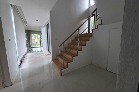 Дом в Ханг Донге, Таиланд с 3 спальнями № 140513 - фото 7