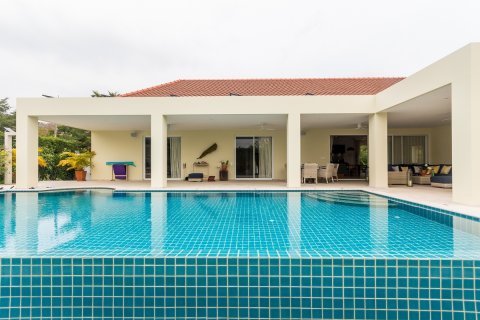 Villa in Hua Hin, Thailand 3 Schlafzimmer № 221841 - Foto 2