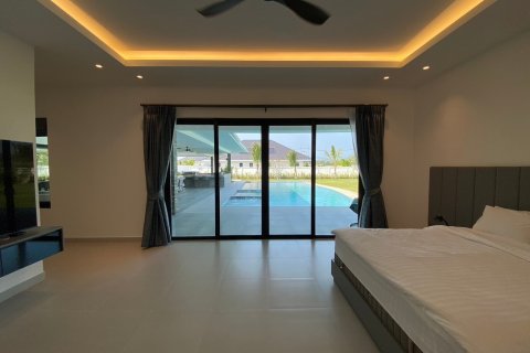 Villa in Pran Buri, Thailand 4 Schlafzimmer № 221836 - Foto 17