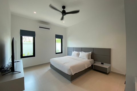 Villa in Pran Buri, Thailand 4 Schlafzimmer № 221836 - Foto 22