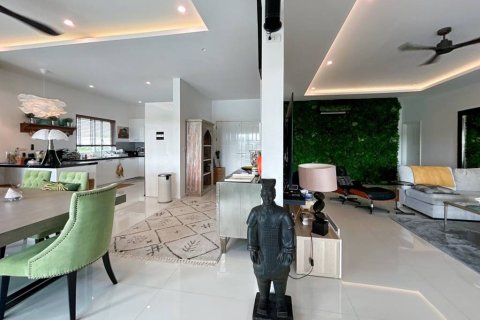Villa in Hua Hin, Thailand 5 Schlafzimmer № 221838 - Foto 11