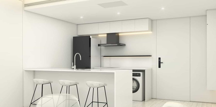 Condo in Pattaya, Thailand, 2 bedrooms  № 170289