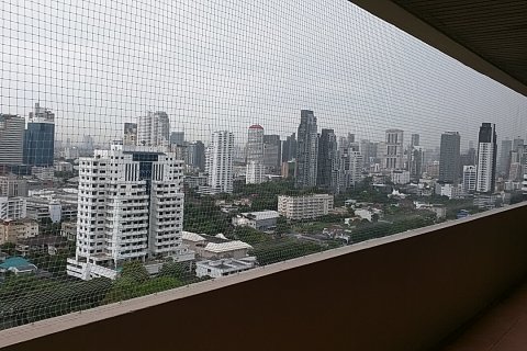 Кондоминиум с 3 спальнями в Бангкоке, Таиланд № 144000 - фото 18