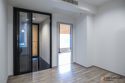 Condo in Bangkok, Thailand, 1 bedroom № 184985 - photo 2
