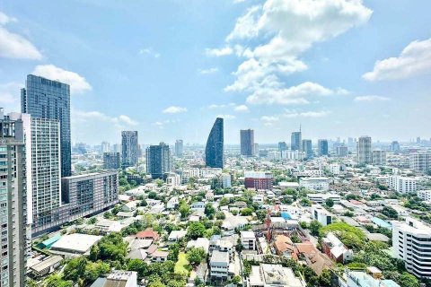 Студия в кондо в Клонг Тоэй, Бангкок, Таиланд № 137960 - фото 11