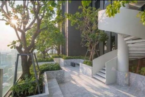 Студия в кондо в Клонг Тоэй, Бангкок, Таиланд № 137960 - фото 12