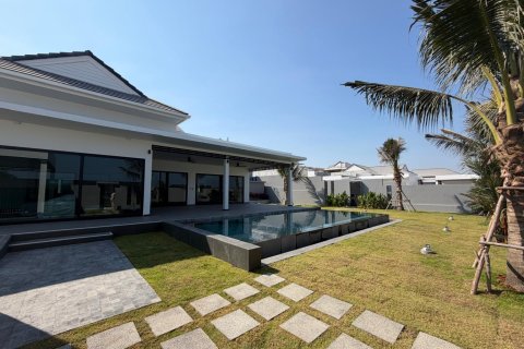 Villa à Hua Hin, Thaïlande 3 chambres № 166761 - photo 2