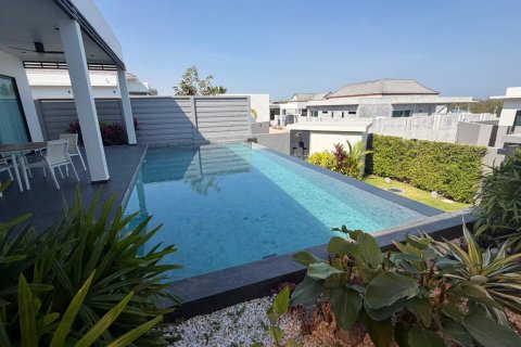 Villa à Hua Hin, Thaïlande 3 chambres № 166762 - photo 3