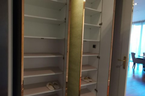 Condo in Watthana, Bangkok, Thailand, 2 bedrooms  № 148681 - photo 15