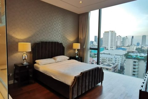 Condo in Watthana, Bangkok, Thailand, 2 bedrooms  № 148681 - photo 10