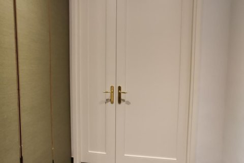 Condo in Watthana, Bangkok, Thailand, 2 bedrooms  № 148681 - photo 14