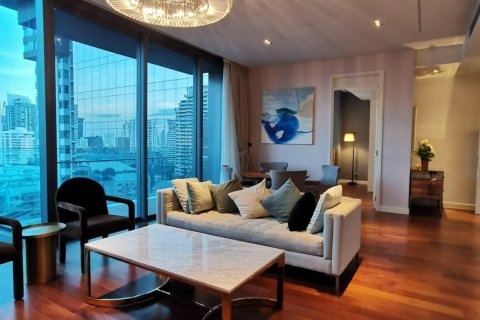 Condo in Watthana, Bangkok, Thailand, 2 bedrooms  № 148681 - photo 1