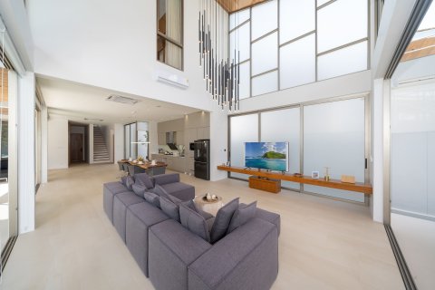 Villa in Phuket, Thailand 5 bedrooms № 148680 - photo 5