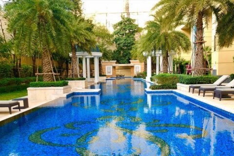 Квартира в Бангкоке, Таиланд с 2 спальнями  № 118640 - фото 4