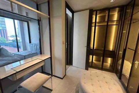 Condo in Bangkok, Thailand, 3 bedrooms № 184059 - photo 8