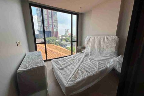 Condo in Bangkok, Thailand, 3 bedrooms № 184059 - photo 16