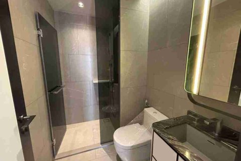 Condo in Bangkok, Thailand, 3 bedrooms № 184059 - photo 23