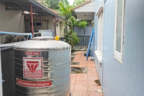 House in Khlong Luang, Thailand 3 bedrooms № 167826 - photo 8