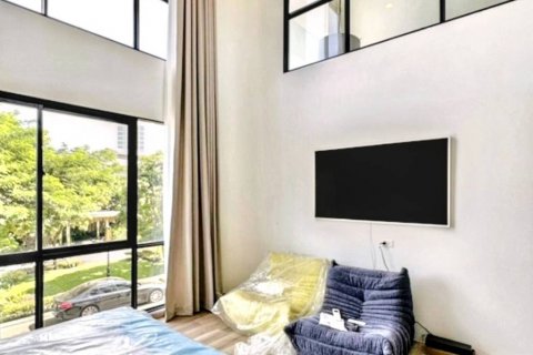 Townhouse in Bangkok, Thailand 3 bedrooms № 119597 - photo 2