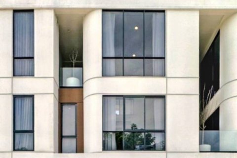 Townhouse in Bangkok, Thailand 3 bedrooms № 119597 - photo 1