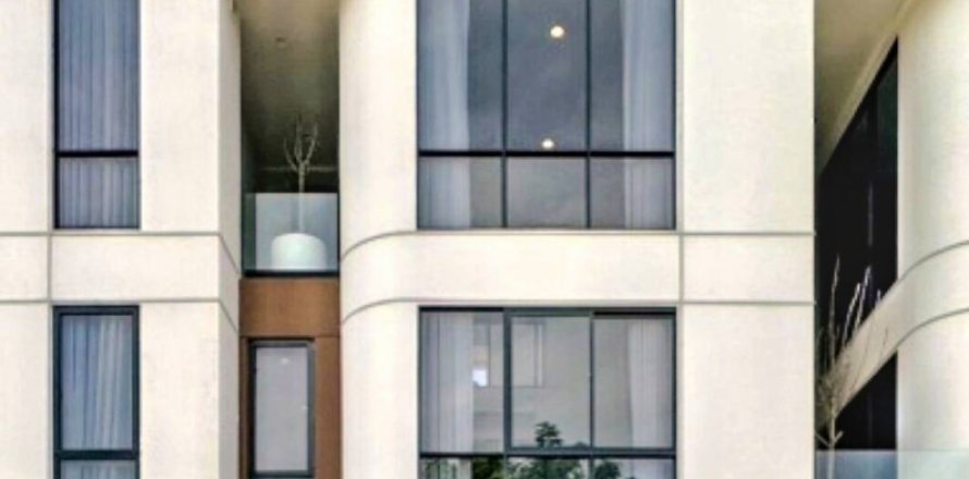 Townhouse in Bangkok, Thailand 3 bedrooms № 119597