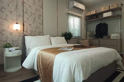 Дом в Лат Крабанге, Бангкок, Таиланд с 4 спальнями № 154802 - фото 12