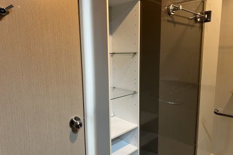 Квартира в Клонг Тоэй, Бангкок, Таиланд с 2 спальнями  № 135468 - фото 3