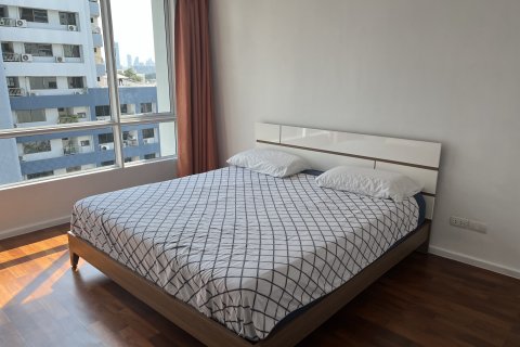 Квартира в Клонг Тоэй, Бангкок, Таиланд с 2 спальнями  № 135468 - фото 6