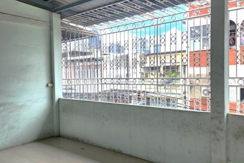 Propriété commerciale à Sathon, Bangkok, Thaïlande № 135467 - photo 13