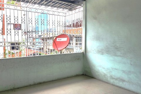 Propriété commerciale à Sathon, Bangkok, Thaïlande № 135467 - photo 14