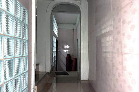 Propriété commerciale à Sathon, Bangkok, Thaïlande № 135467 - photo 6