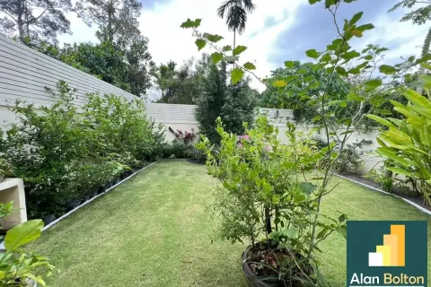 Casa de 3 dormitorios en Pattaya, Tailandia № 210976 - foto 6