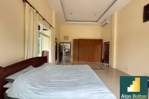 Casa de 3 dormitorios en Pattaya, Tailandia № 210976 - foto 19