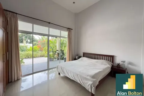 Casa de 3 dormitorios en Pattaya, Tailandia № 210976 - foto 13